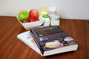 Can diet shape the effects of probiotics or prebiotics? 4 ISAPP 25