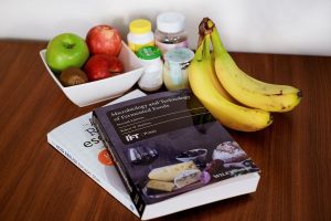 Design and reporting of prebiotic and probiotic clinical trials in the context of diet and the gut microbiome 3 dietary pic resized